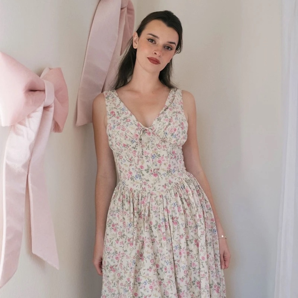 Mable Esther Floral Dress - L